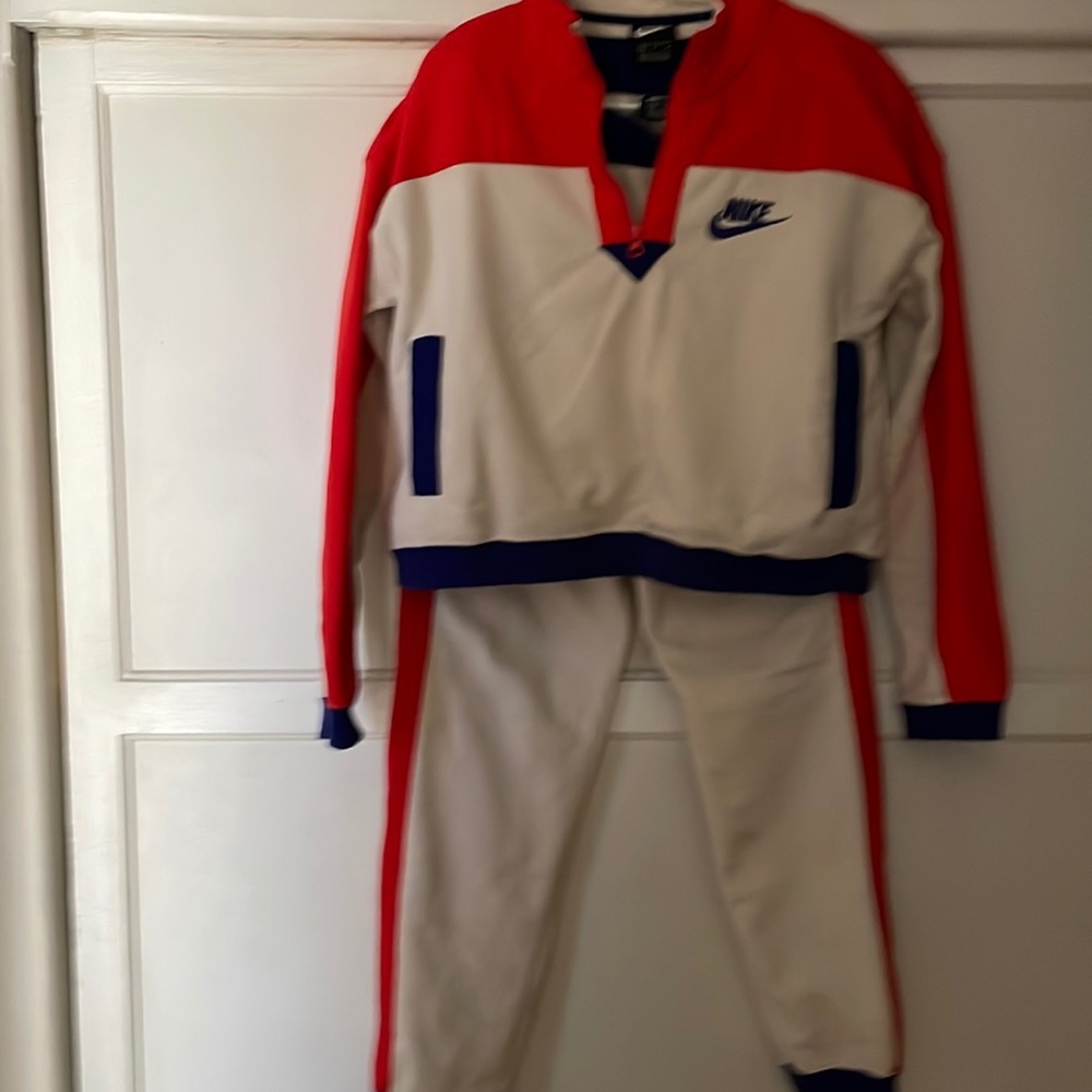 Nike Track suit